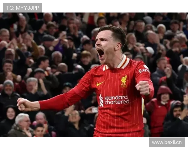 在利物浦体系下罗伯逊与阿诺德防守任务出现分散趋势