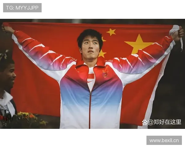 刘翔当年退赛那会儿，谁还记得他脚上缠的绷带比代言合同还厚？