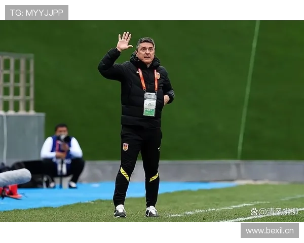 孙准浩居然摊牌了，手里玩转的不是球，是豪车钥匙？